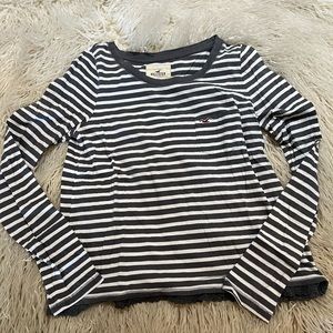 Long sleeve crop top